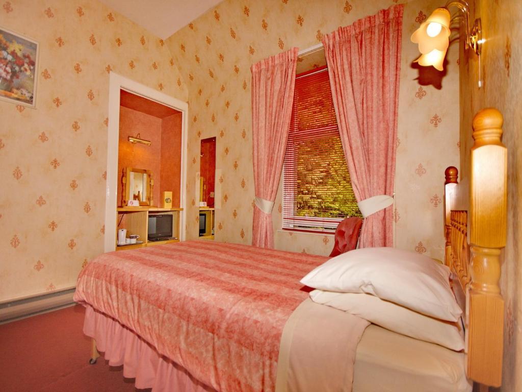 Birchwood Hotel Питлохри Номер фото